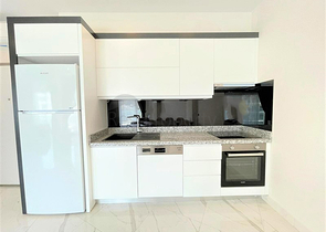 Меблированная квартира планировкой 1+1 в комплексе премиум класса