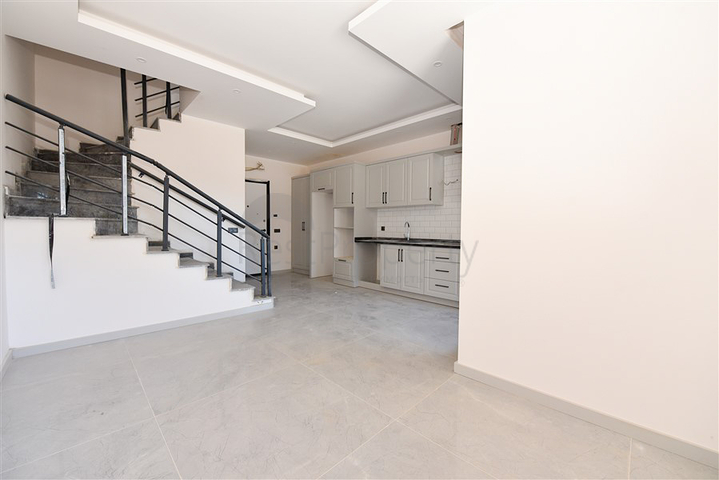 Пентхаус на стадии строительства в районе Оба 