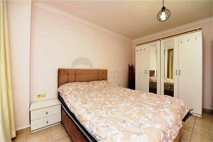 Меблированная квартира планировкой 2+1 в центре Алании