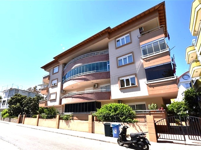 Меблированная квартира планировкой 2+1 в центре Алании