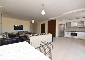 Квартира 3+1 в жилом комплексе с отельной инфраструктурой в Тосмуре