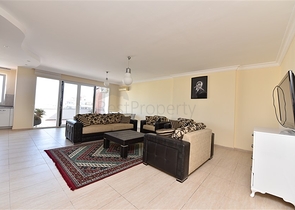 Квартира 3+1 в жилом комплексе с отельной инфраструктурой в Тосмуре