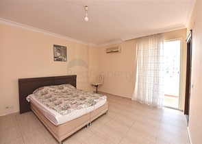 Квартира 3+1 в жилом комплексе с отельной инфраструктурой в Тосмуре