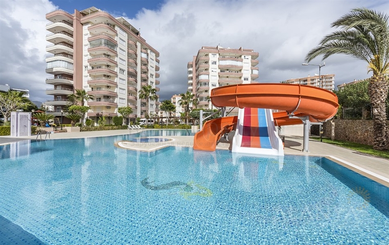 Квартира 2+1 с видом на море в районе Тосмур