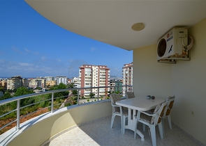 Квартира 2+1 с видом на море в районе Тосмур