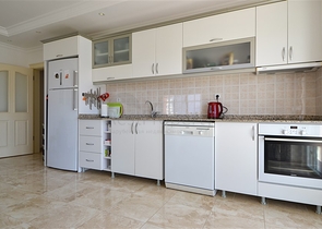 Квартира 2+1 с видом на море в районе Тосмур