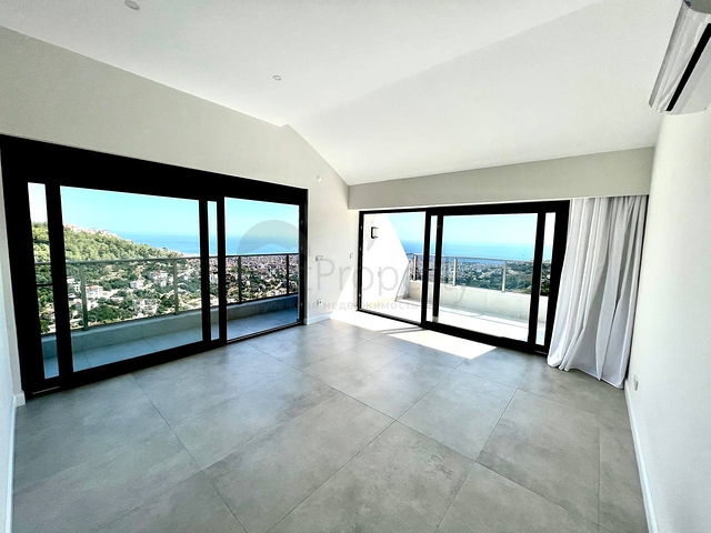 Роскошные апартаменты с панорамным видом на всю Аланию