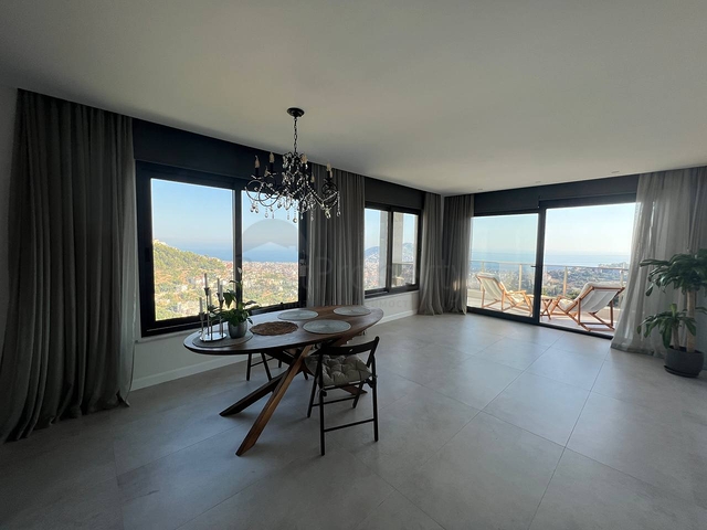 Роскошные апартаменты с панорамным видом на всю Аланию