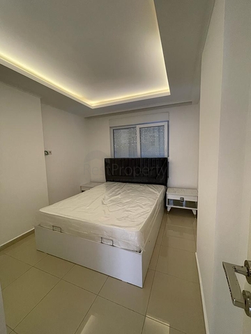 Меблированная двухкомнатная квартира в районе Клеопатра