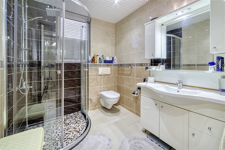 Просторный пентхаус в центре Аланья