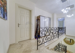 Просторный пентхаус в центре Аланья