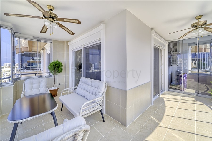 Пентхаус в районе Махмутлар