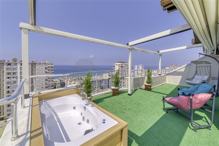 Пентхаус в районе Махмутлар