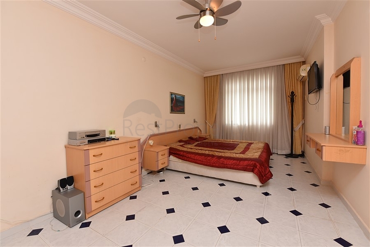 Квартира 1+1 в центре Алании на аренду