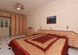 Квартира 1+1 в центре Алании на аренду