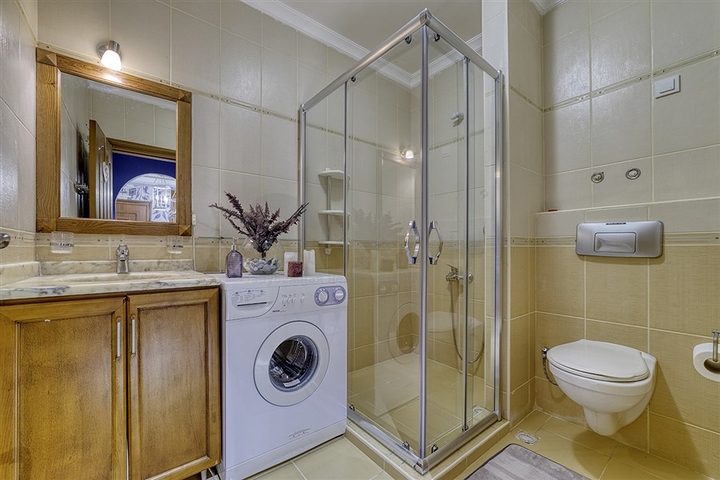 Апартаменты 2+1 на первой береговой в Махмутларе