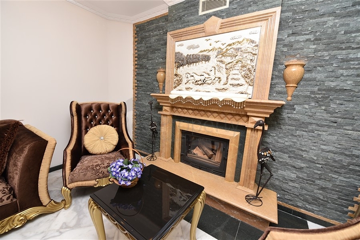 Просторная вилла 7+1 в районе Кестель