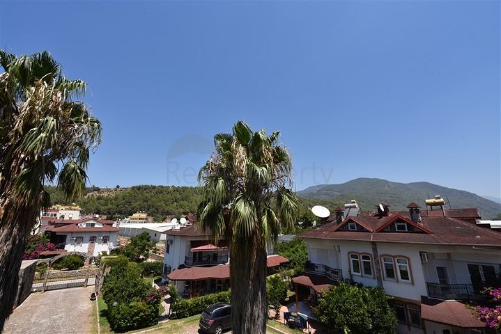 Просторная вилла 7+1 в районе Кестель