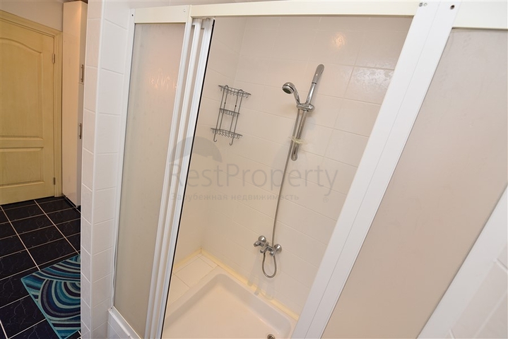 Просторная вилла 7+1 в районе Кестель