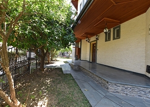 Просторная вилла 7+1 в районе Кестель