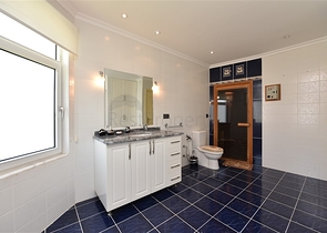 Просторная вилла 7+1 в районе Кестель