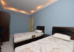 Просторная вилла 7+1 в районе Кестель