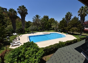 Просторная вилла 7+1 в районе Кестель