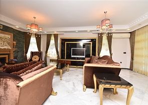 Просторная вилла 7+1 в районе Кестель