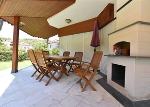 Просторная вилла 7+1 в районе Кестель