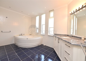 Просторная вилла 7+1 в районе Кестель