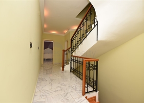 Просторная вилла 7+1 в районе Кестель