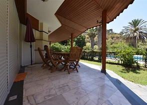 Просторная вилла 7+1 в районе Кестель