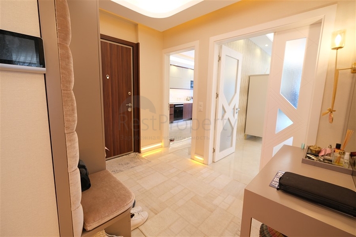 Шикарная квартира планировкой 3+1 в районе Махмутлар