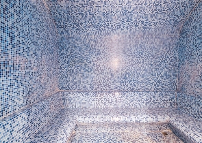 Квартира 1+1 на берегу моря в Махмутларе