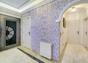 Трехкомнатная квартира с отдельной кухней и видом на море