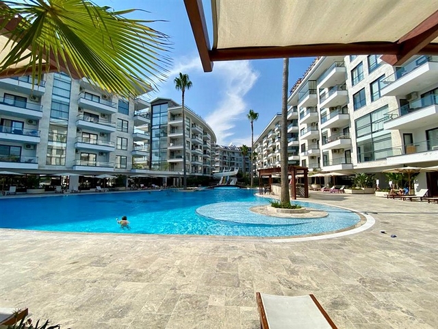 Большая квартира в масштабном проекте