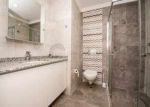 Просторная квартира 3+1 с отдельной кухней в районе Оба