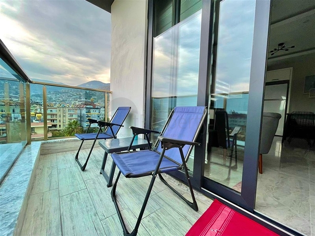 Двухкомнатная квартира в самом центре Алании