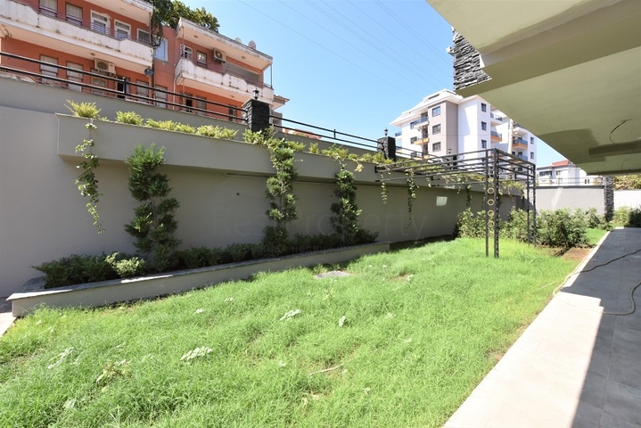 Двухкомнатная квартира в новом жилом комплексе в Оба