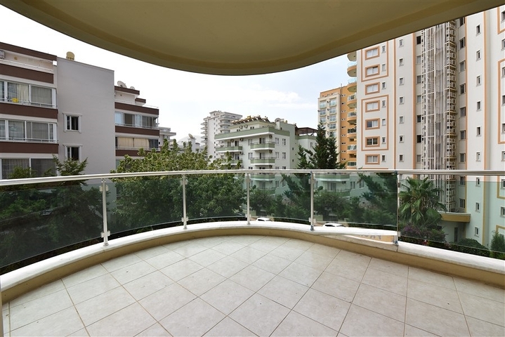 Квартира 2+1 в районе Махмутлар в 450 м от моря 