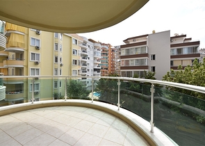 Квартира 2+1 в районе Махмутлар в 450 м от моря 