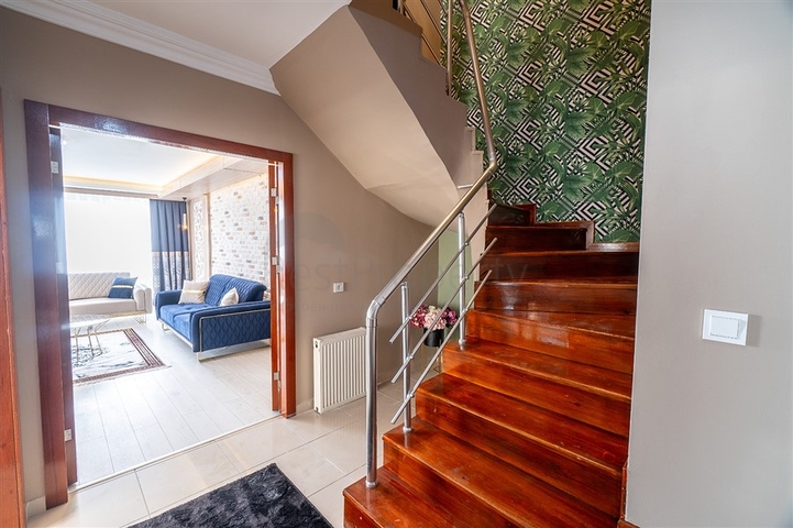 Дуплекс 3+2 в европейском стиле в Клеопатре