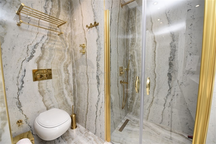 Роскошная квартира 4+1 в престижном комплексе Алании