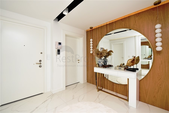 Роскошная квартира 4+1 в престижном комплексе Алании