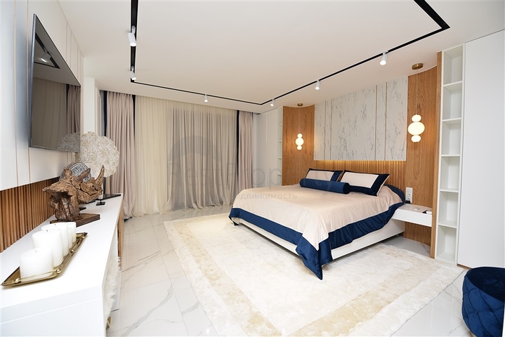 Роскошная квартира 4+1 в престижном комплексе Алании