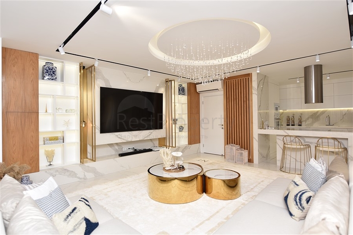 Роскошная квартира 4+1 в престижном комплексе Алании