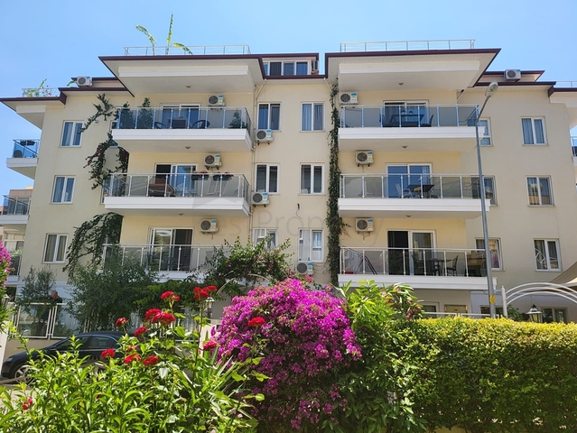 Стильная трехкомнатная квартира в европейском районе Оба