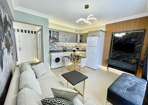 Стильная трехкомнатная квартира в европейском районе Оба