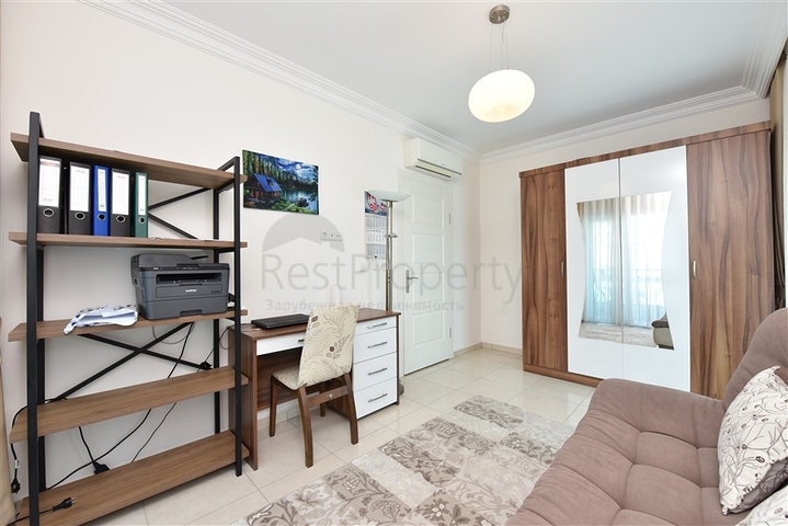 Пентхаус планировкой 3+1 в районе Махмутлар