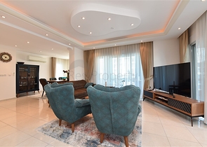 Пентхаус планировкой 3+1 в районе Махмутлар